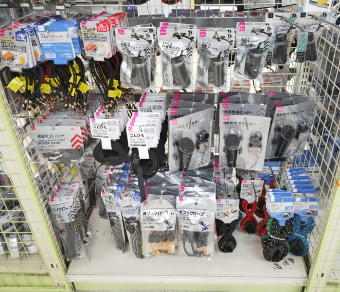 ダイソーの自転車用品売り場2