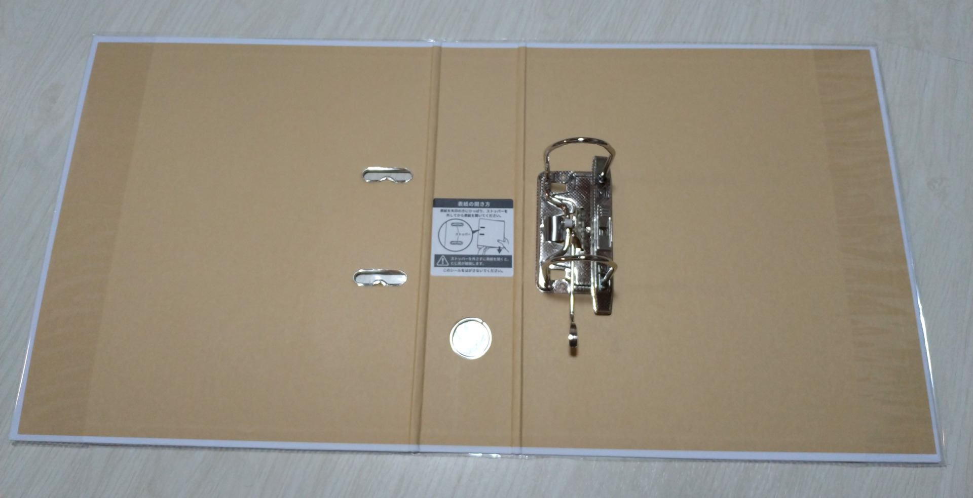 キャンドゥで買った2リングレバー式アーチファイル 0円 で説明書を大量収納 モノはダイソーと一緒かも いろいろやってみる キャンドゥで買った2リングレバー式アーチファイル 0円 で説明書を大量収納 モノはダイソーと一緒かも いろいろやってみる