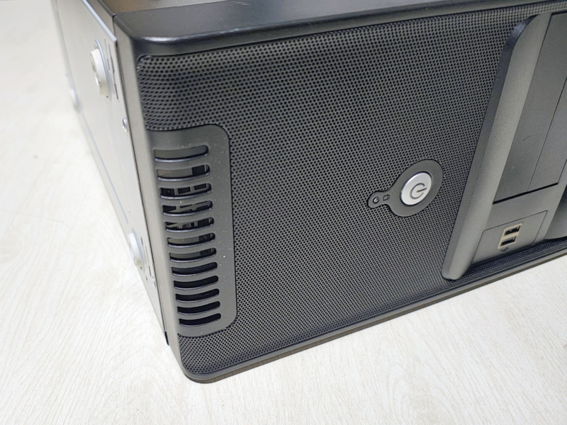 PCケースの前面